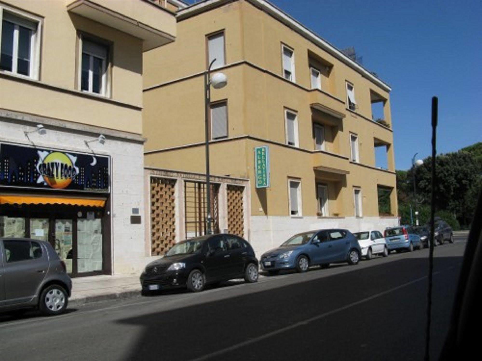 Albergo Bellavista Latina Luaran gambar