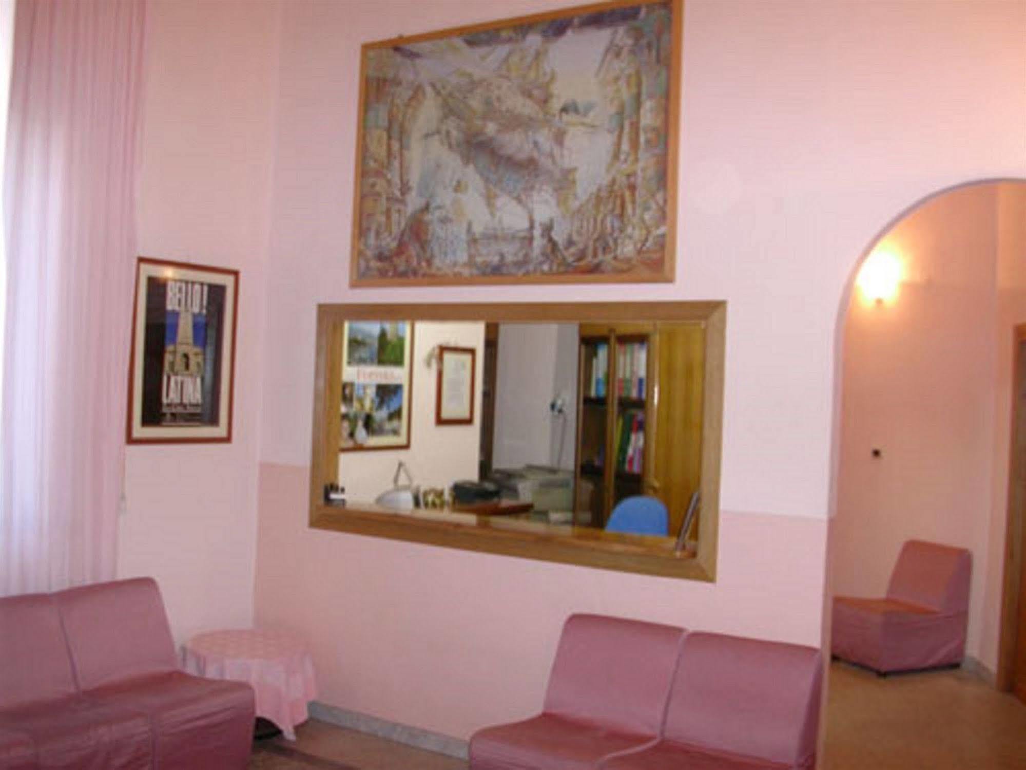Albergo Bellavista Latina Luaran gambar