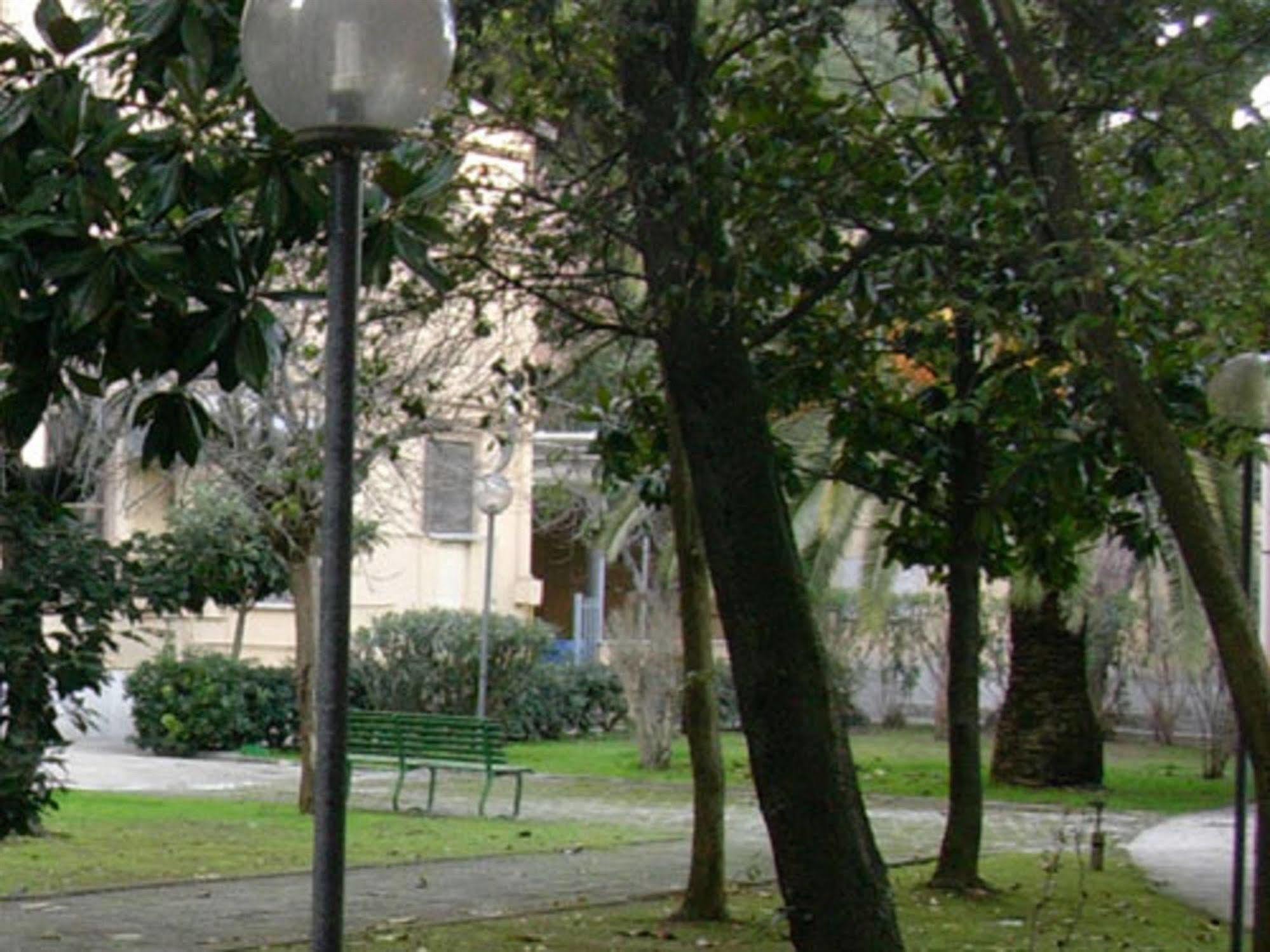 Albergo Bellavista Latina Luaran gambar